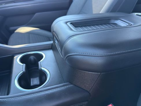 Used 2022 GMC Yukon SLE image 20