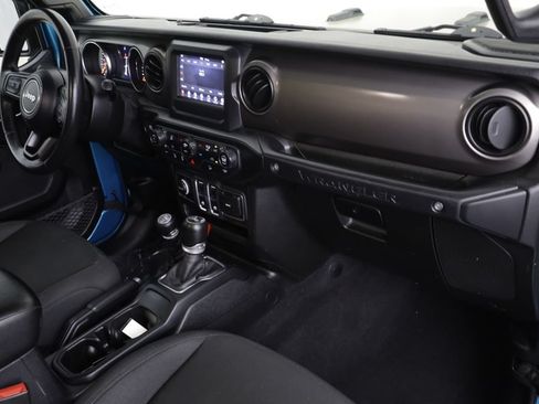 Used 2019 Jeep Wrangler Sport AWD/4WD image 19