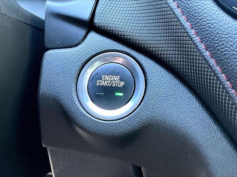 Used 2024 Chevrolet Equinox RS FWD image 26