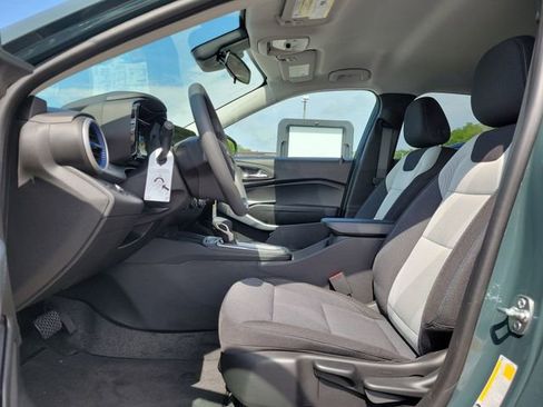 New 2026 Chevrolet Trax LS w/ LS Convenience Package FWD image 20