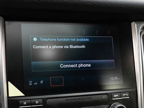 Used 2017 Porsche Macan S image 26