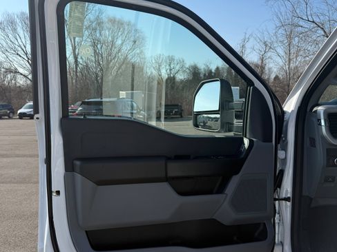 New 2026 Ford F250 XL w/ 360-Degree Camera Package AWD/4WD image 19
