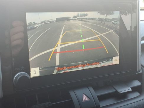 Certified 2024 Toyota RAV4 XLE image 17