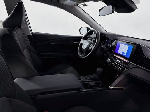 New 2026 Toyota Camry LE FWD image 33