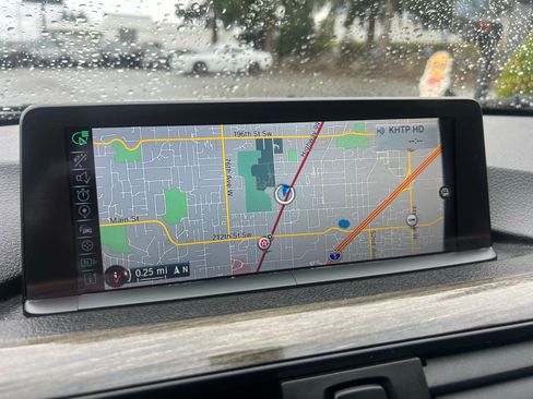 Used 2015 BMW 328i 328i w/ Driver Assistance Package image 33