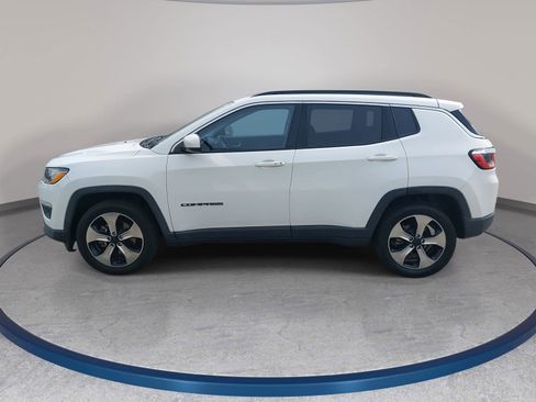 Used 2017 Jeep Compass Latitude w/ Popular Equipment Group image 8