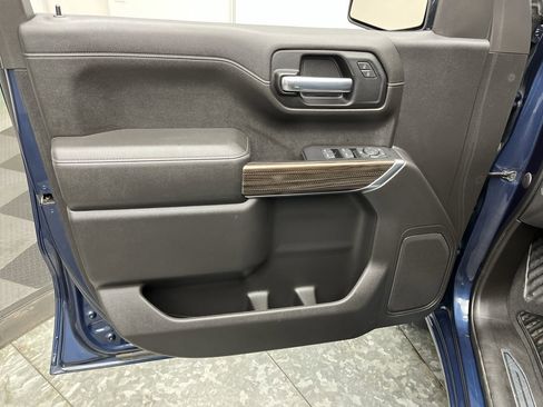 Used 2021 Chevrolet Silverado 1500 LT w/ Bed Protection Package AWD/4WD image 7