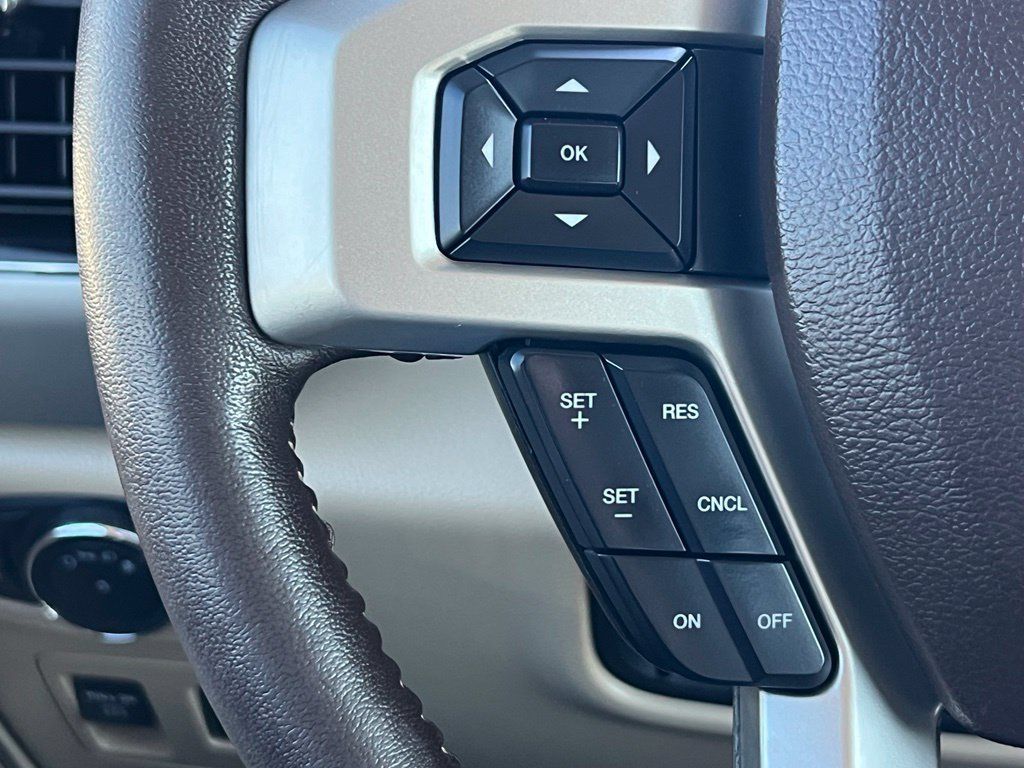 Used 2020 Ford F150 Lariat AWD/4WD image 36