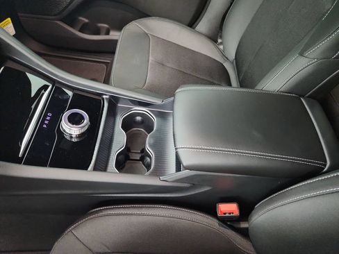 New 2026 Jeep Grand Cherokee Laredo AWD/4WD image 29