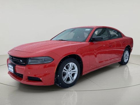 Used 2023 Dodge Charger SXT RWD image 7