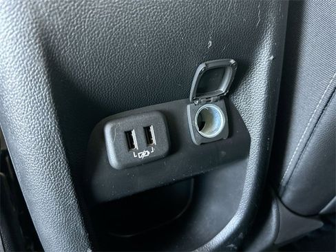 Used 2019 Chevrolet Colorado ZR2 w/ ZR2 Dusk Special Edition image 20