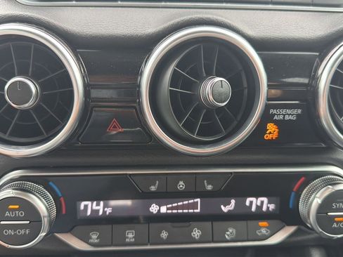 Used 2025 Nissan Sentra SV w/ All-Weather Package FWD image 9