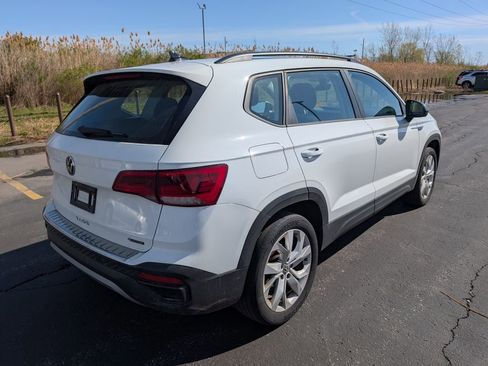 Used 2023 Volkswagen Taos S AWD/4WD image 8