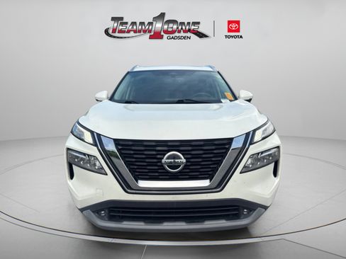 Used 2021 Nissan Rogue SL FWD image 2