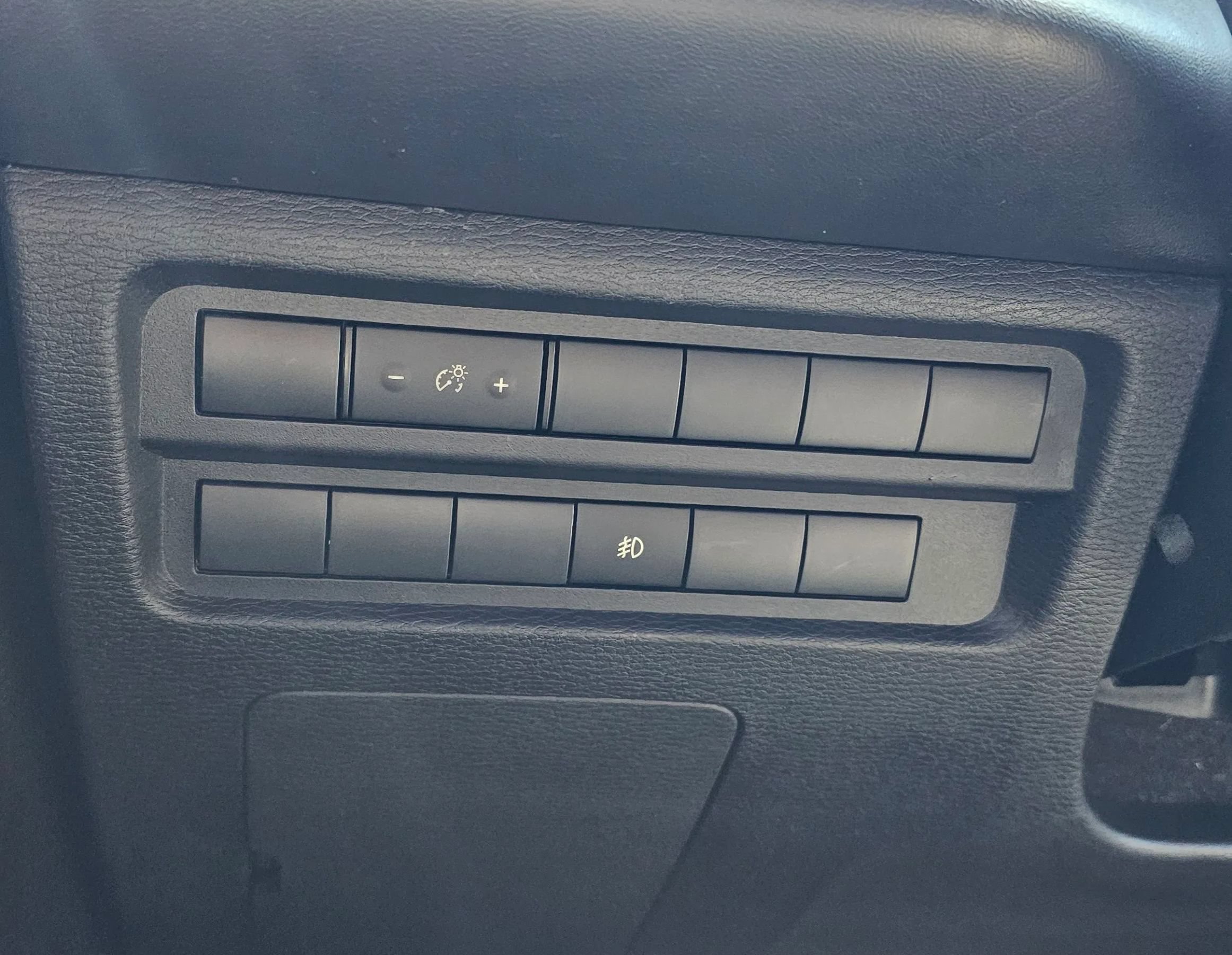 Used 2022 Mitsubishi Outlander ES FWD image 18