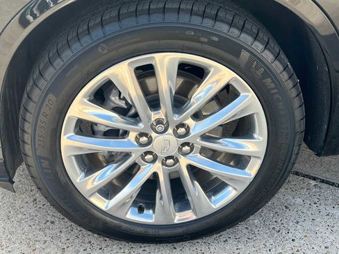 Used 2021 Cadillac XT6 Premium Luxury image 9