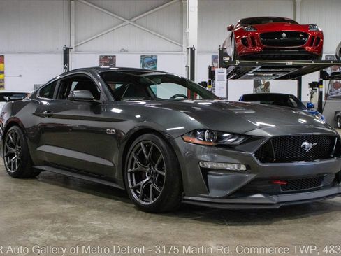 Used 2019 Ford Mustang GT w/ Performance Package - Level 2 RWD image 10