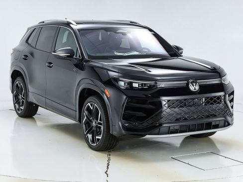 New 2026 Volkswagen Tiguan SEL R-Line AWD/4WD image 15