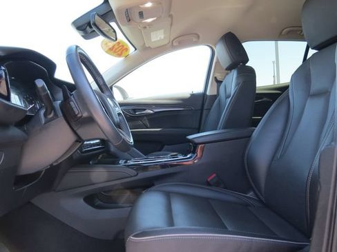 Used 2023 Buick Envision Essence FWD image 13