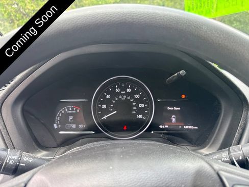 Used 2022 Honda HR-V EX image 38