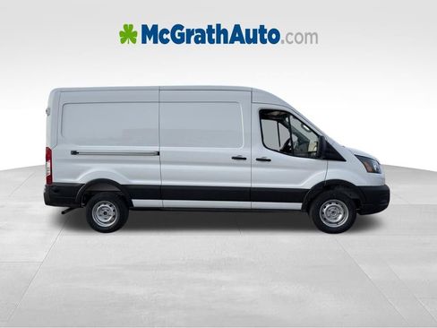 New 2026 Ford Transit 250 148 Medium Roof w/ Load Area Protection Package RWD image 3