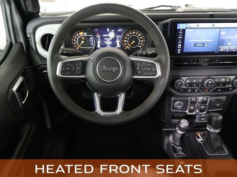 Used 2024 Jeep Wrangler Unlimited Sahara AWD/4WD image 20