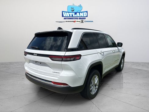 New 2026 Jeep Grand Cherokee Laredo X RWD image 5