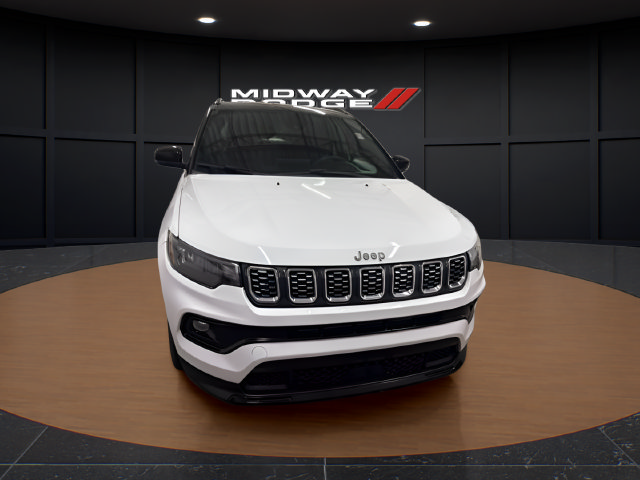 Used 2025 Jeep Compass Limited AWD/4WD image 5