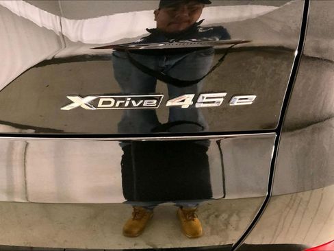 Certified 2023 BMW X5 xDrive45e w/ Executive Package image 30