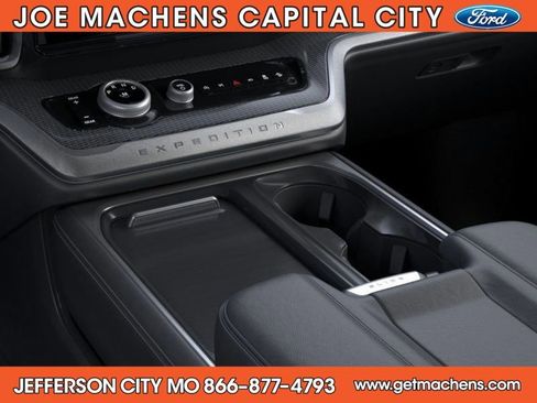 New 2026 Ford Expedition Platinum w/ Stealth Appearance Package image 16