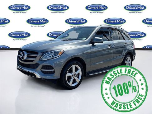 Used 2018 Mercedes-Benz GLE 350 w/ Premium 1 Package image 3