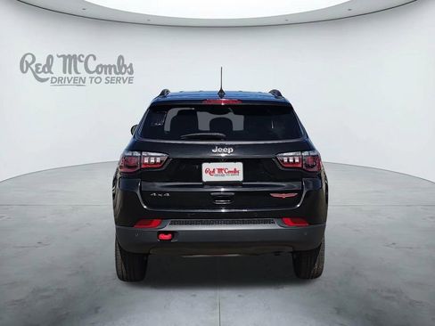 Used 2022 Jeep Compass Trailhawk AWD/4WD image 4