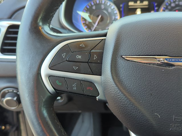Used 2015 Chrysler 200 Limited w/ Convenience Group FWD image 12