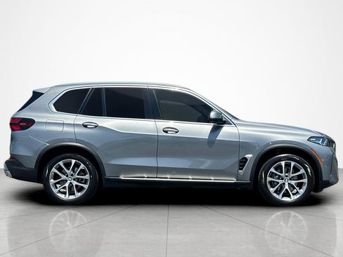 Used 2025 BMW X5 xDrive40i w/ Climate Comfort Package AWD/4WD image 6
