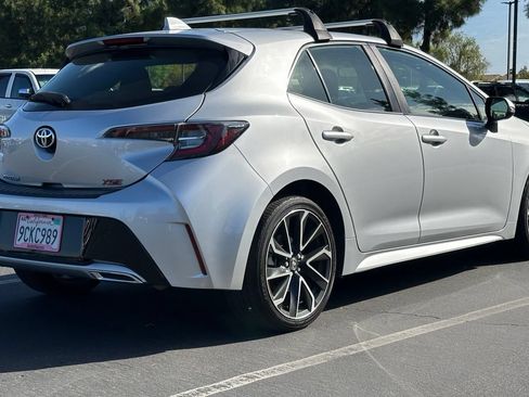 Used 2022 Toyota Corolla XSE FWD image 4