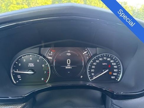 Used 2019 Cadillac XT5 Platinum AWD/4WD image 12