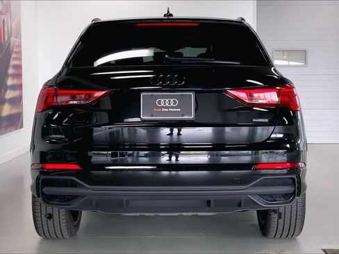 New 2025 Audi Q3 2.0T Premium image 5