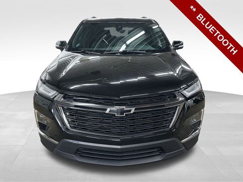 Used 2023 Chevrolet Traverse LT w/ Midnight/Sport Edition image 11