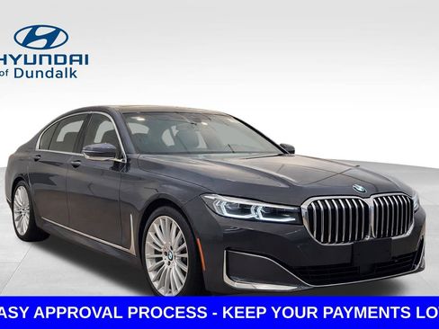 Used 2022 BMW 740i RWD image 3