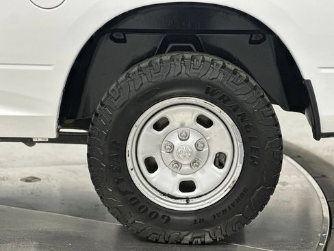 Used 2019 RAM 1500 Tradesman w/ Popular Equipment Group AWD/4WD image 29