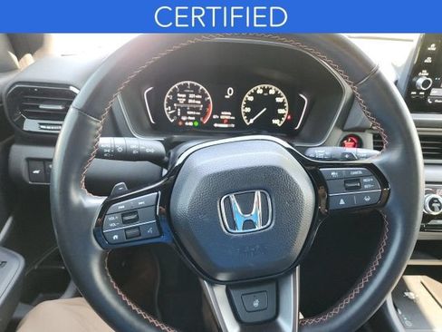 Used 2023 Honda Pilot TrailSport image 20