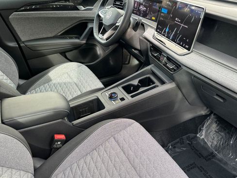 New 2026 Volkswagen Tiguan S image 15