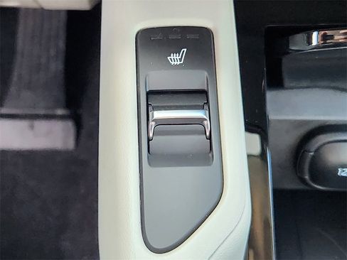 New 2025 Kia Telluride S image 16