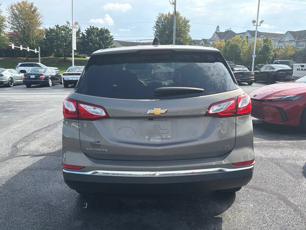 Used 2018 Chevrolet Equinox LT FWD image 5