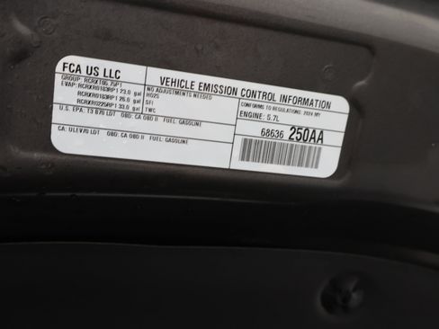 Used 2024 RAM 1500 Big Horn AWD/4WD image 20