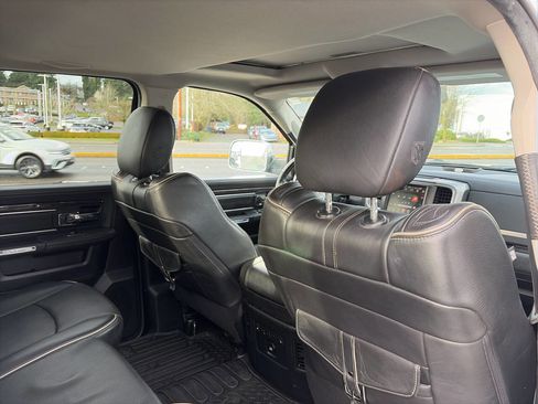 Used 2014 RAM 2500 Longhorn image 25