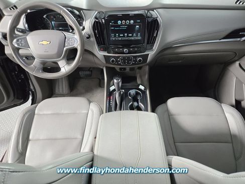 Used 2019 Chevrolet Traverse LT AWD/4WD image 17