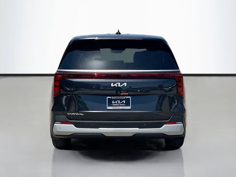 New 2026 Kia Carnival LX FWD image 6