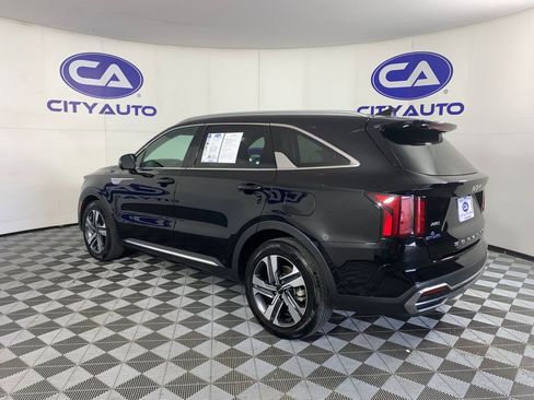 Used 2022 Kia Sorento SX Prestige image 5