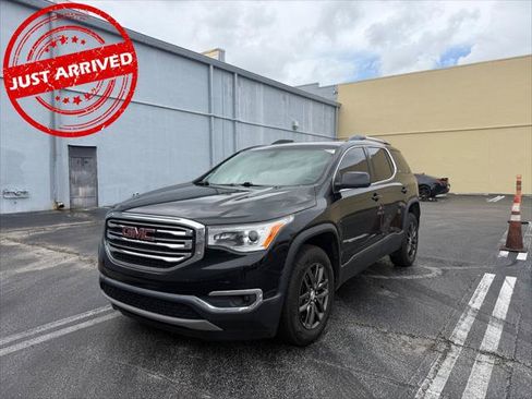 Used 2019 GMC Acadia SLT FWD image 1